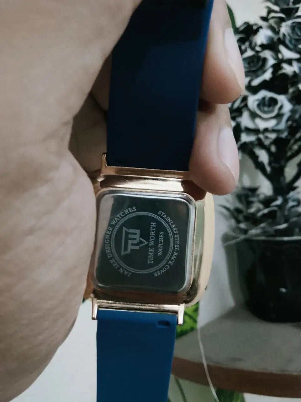 Luxury Square Dial Men’s Watch – Premium Blue Silicone Strap