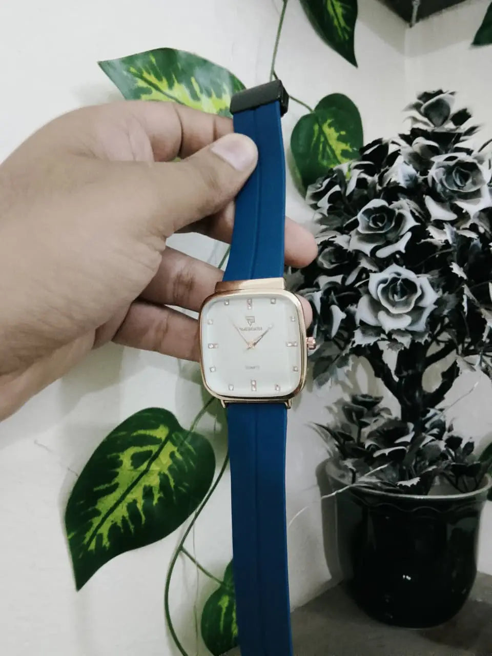 Luxury Square Dial Men’s Watch – Premium Blue Silicone Strap