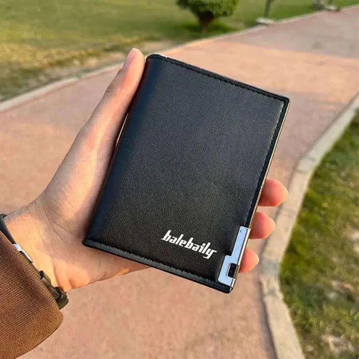 Premium Men’s Leather Wallet – Stylish Bifold Wallet